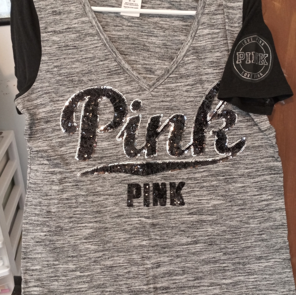 Victoria Secret Pink tshirt